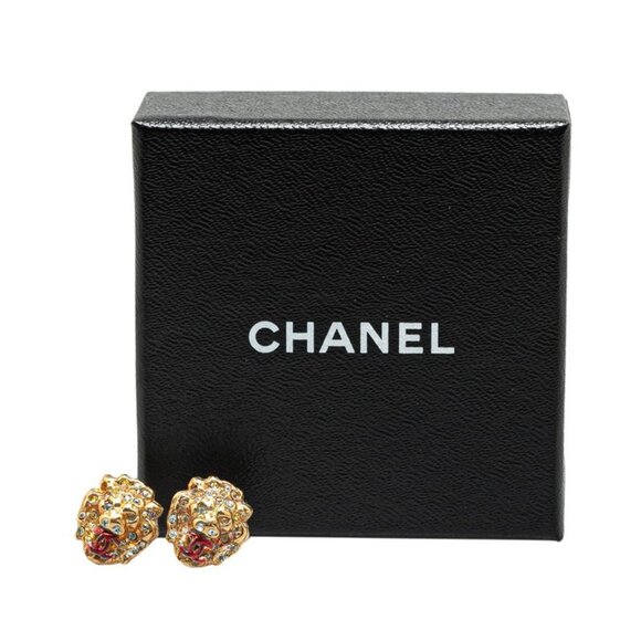 CHANEL Gold Logo Earrings - Picture 4 of 4